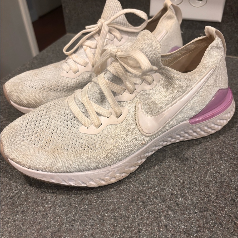 Nike